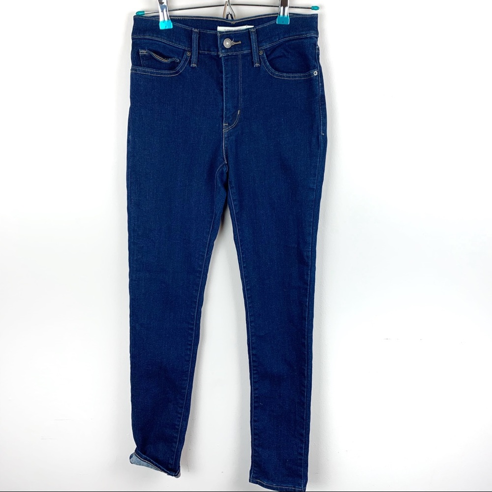 Levi’s Slimming Skinny Flannel Lined Jeans